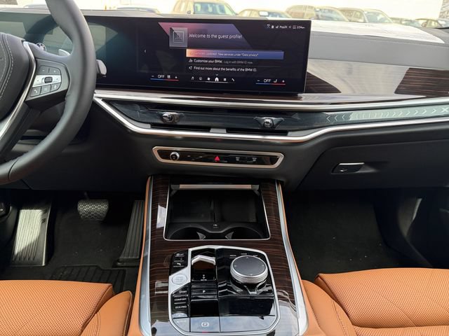 New 2026 BMW X5 xDrive40i w/ Climate Comfort Package AWD/4WD image 11
