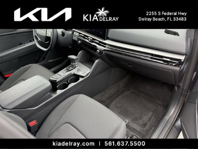 Used 2026 Kia Sportage LX FWD image 9