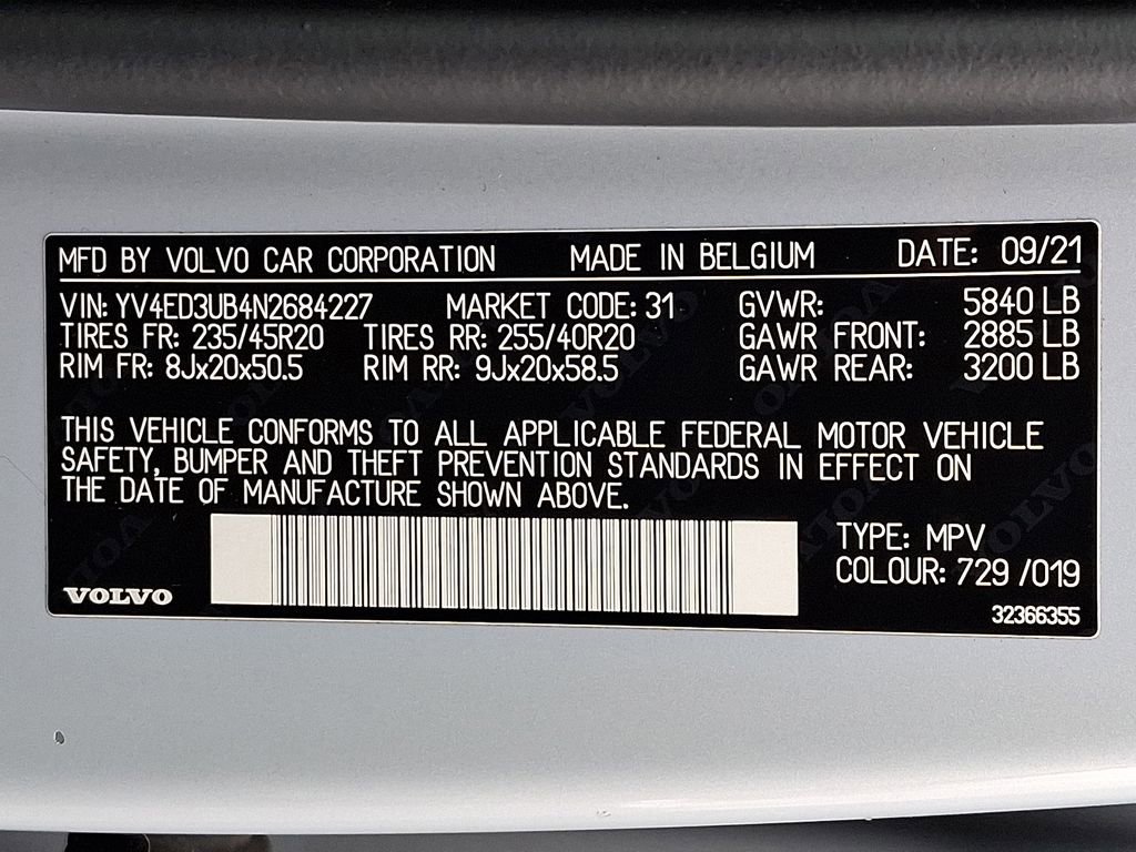 Used 2022 Volvo XC40 P8 Recharge Ultimate image 30