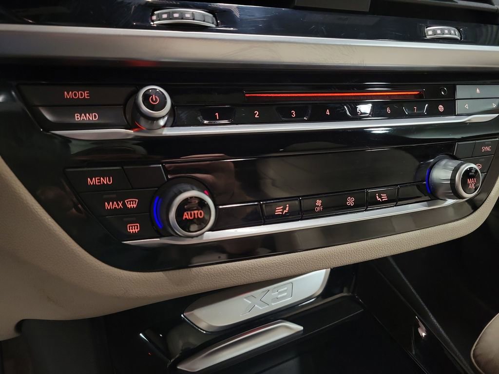 Used 2018 BMW X3 xDrive30i image 21