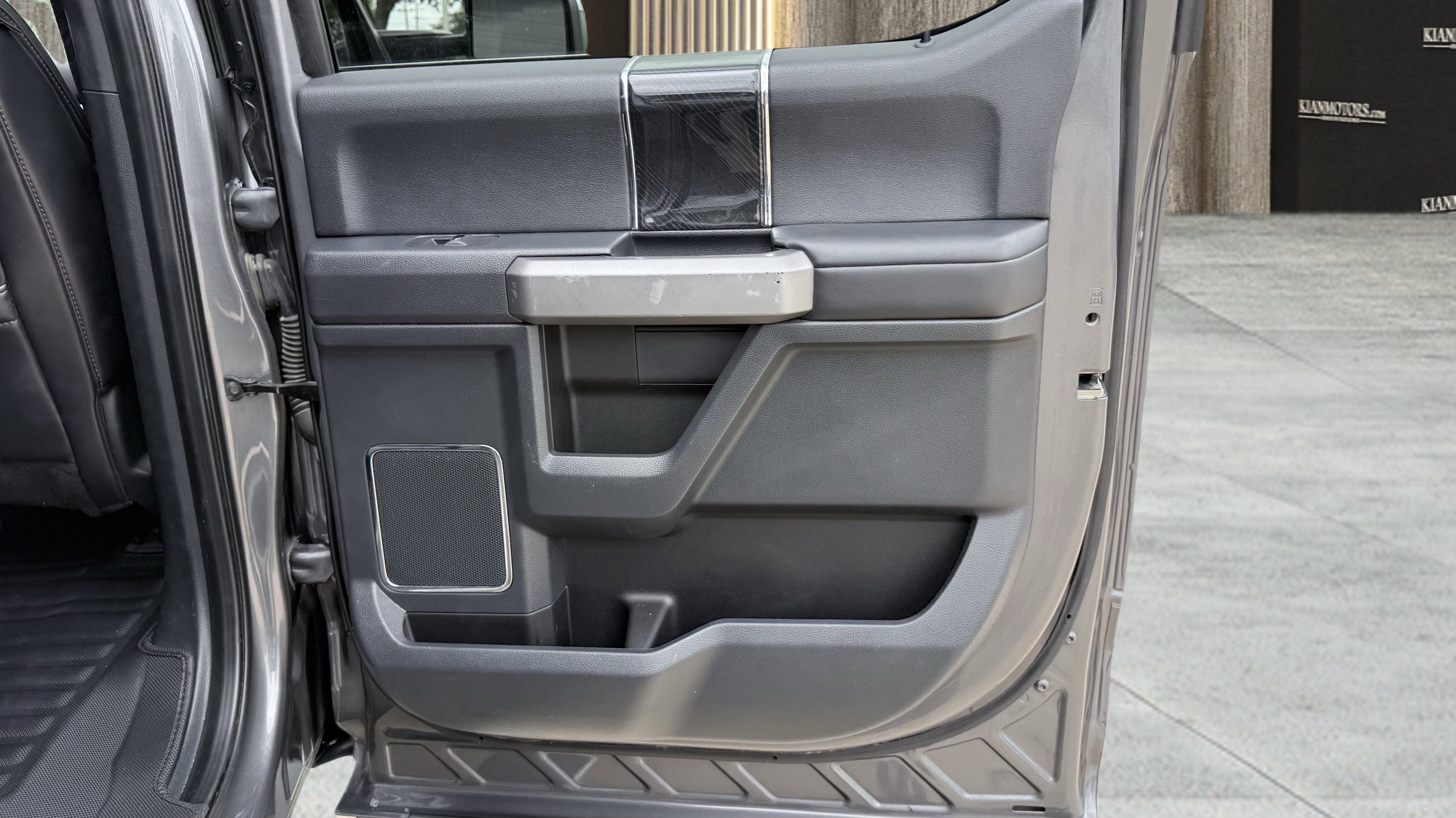 Used 2022 Ford F250 Platinum AWD/4WD image 37
