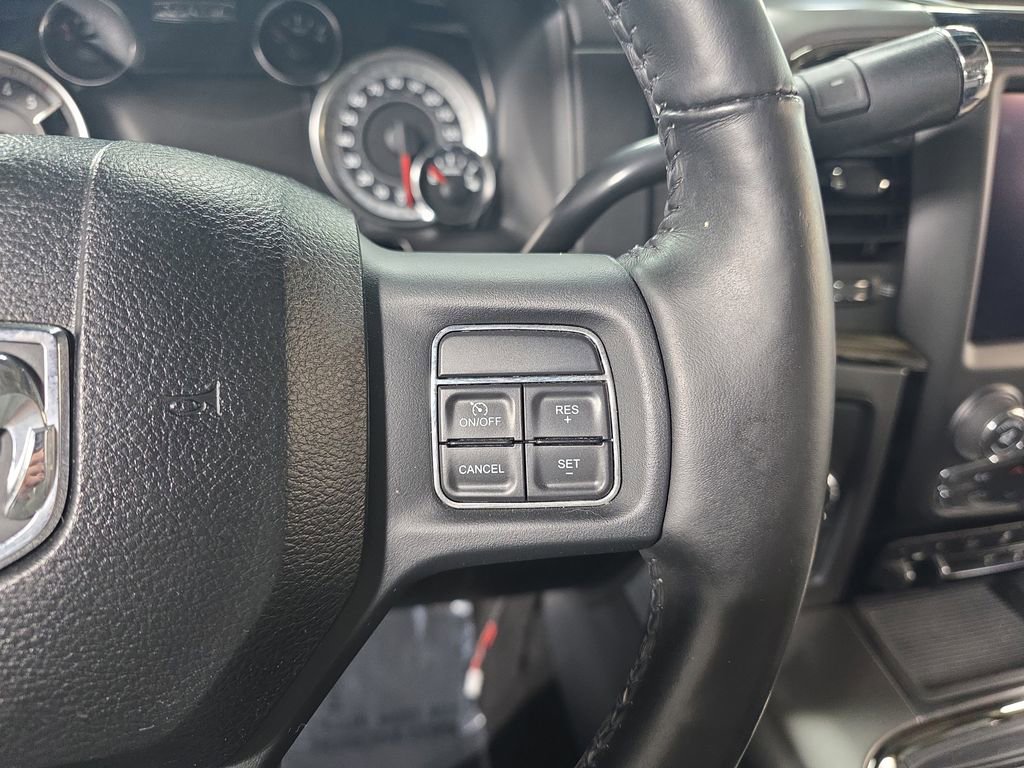 Used 2018 RAM 2500 Big Horn w/ Sport Appearance Group AWD/4WD image 17