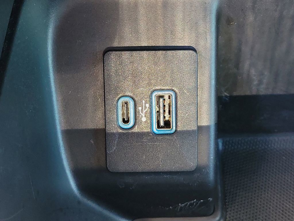 Used 2022 Ford F150 XLT w/ Equipment Group 302A High image 26