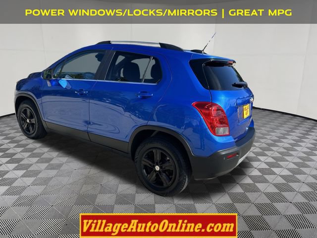 Used 2015 Chevrolet Trax LT w/ LT Plus Package AWD/4WD image 2