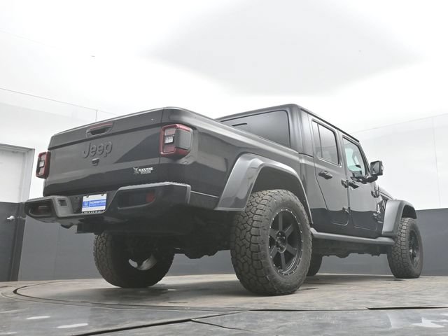 Used 2023 Jeep Gladiator Overland AWD/4WD image 35
