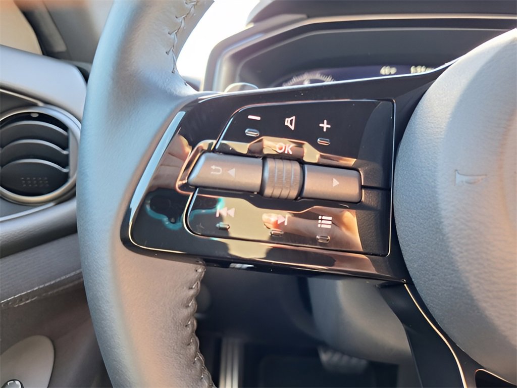 Used 2025 Nissan Z Sport w/ Floor Mat Package image 20