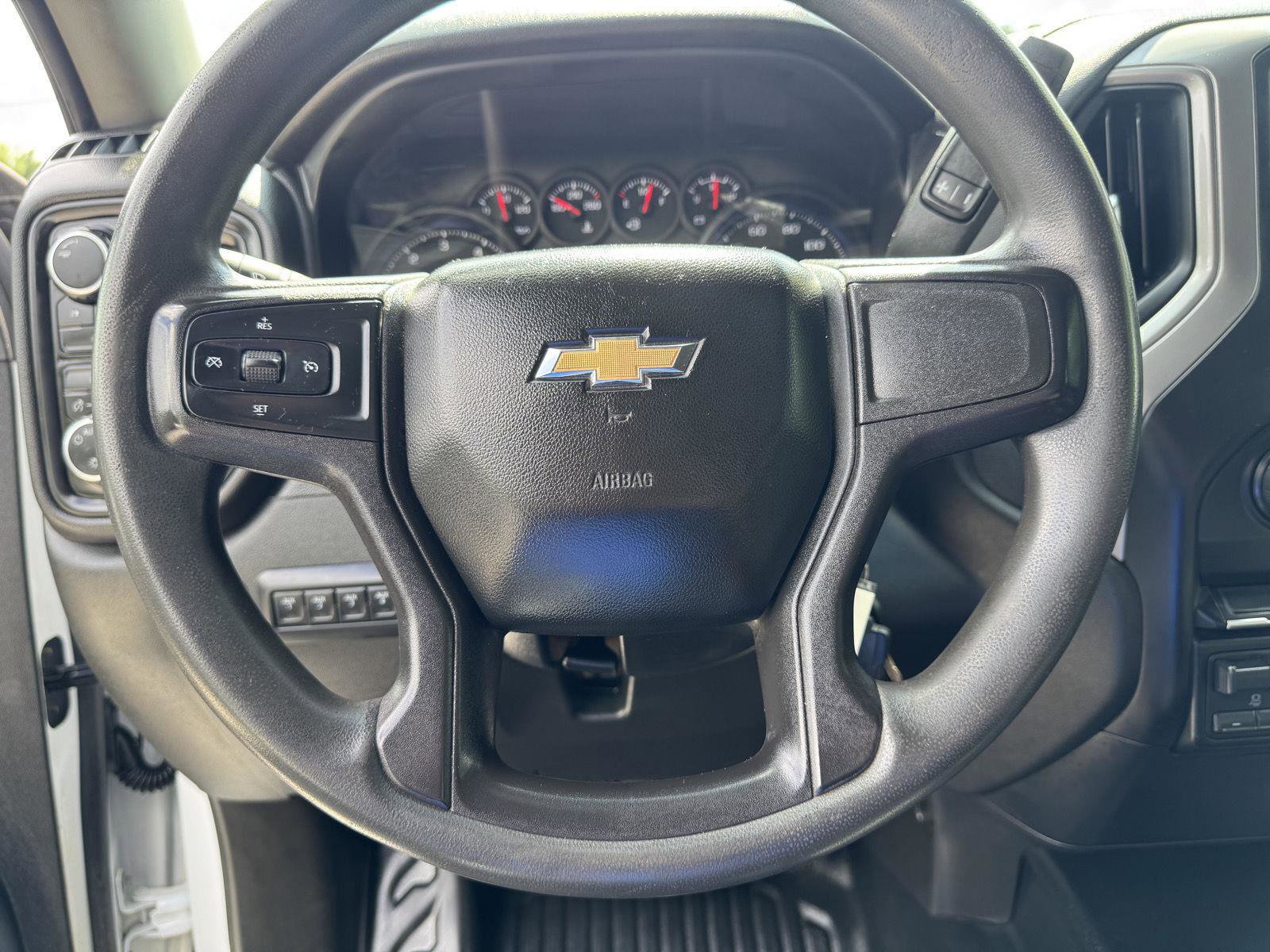 Used 2021 Chevrolet Silverado 3500 W/T w/ WT Convenience Package AWD/4WD image 3