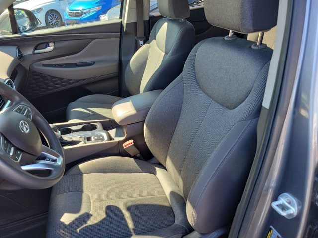 Used 2019 Hyundai Santa Fe SE image 18