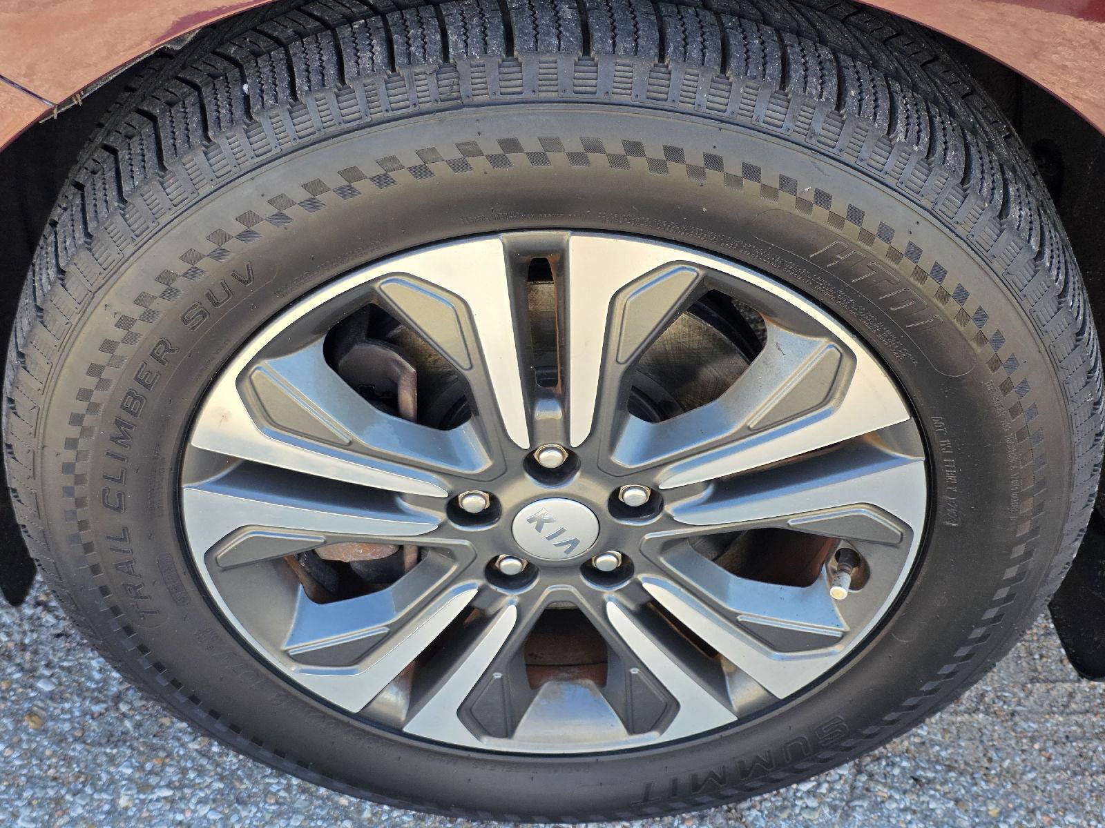 Used 2019 Kia Sedona SX FWD image 49