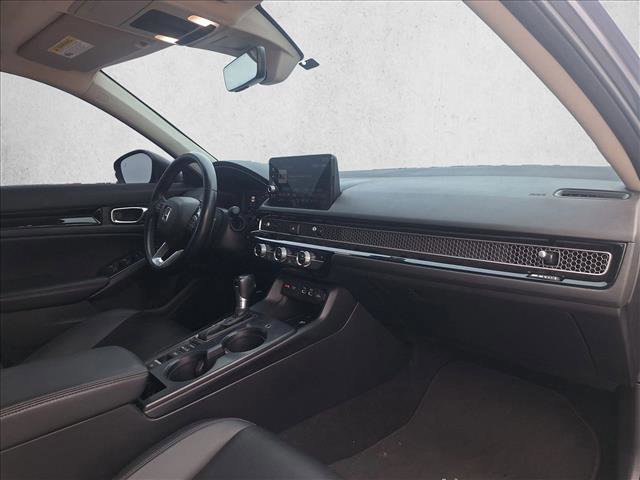 Used 2022 Honda Civic Touring image 16