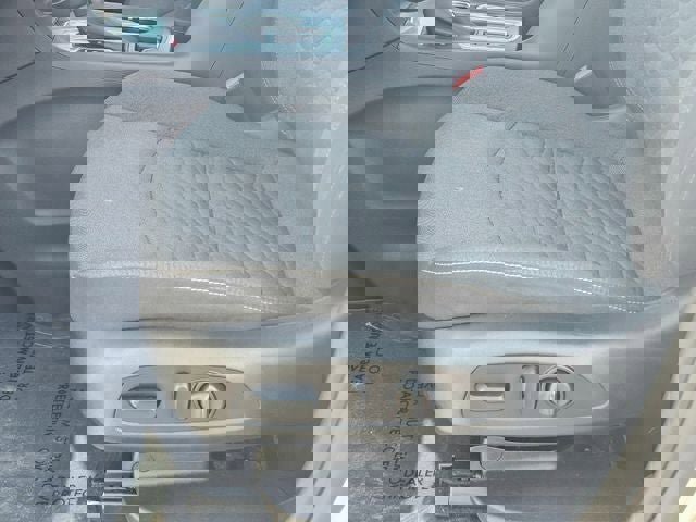 Used 2021 Chevrolet Equinox LT image 29