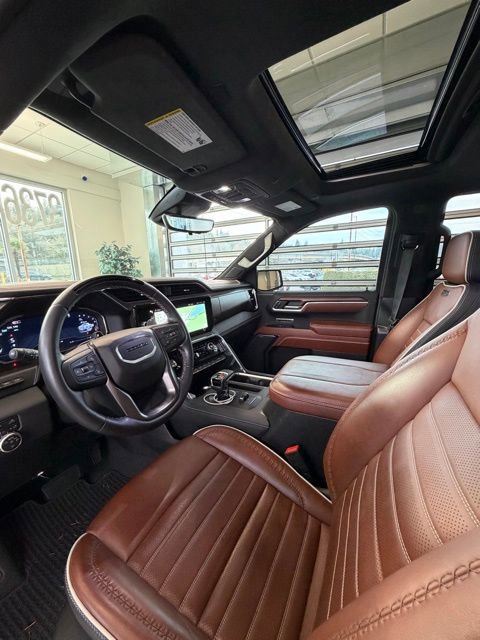 Used 2024 GMC Sierra 1500 Denali Ultimate image 10