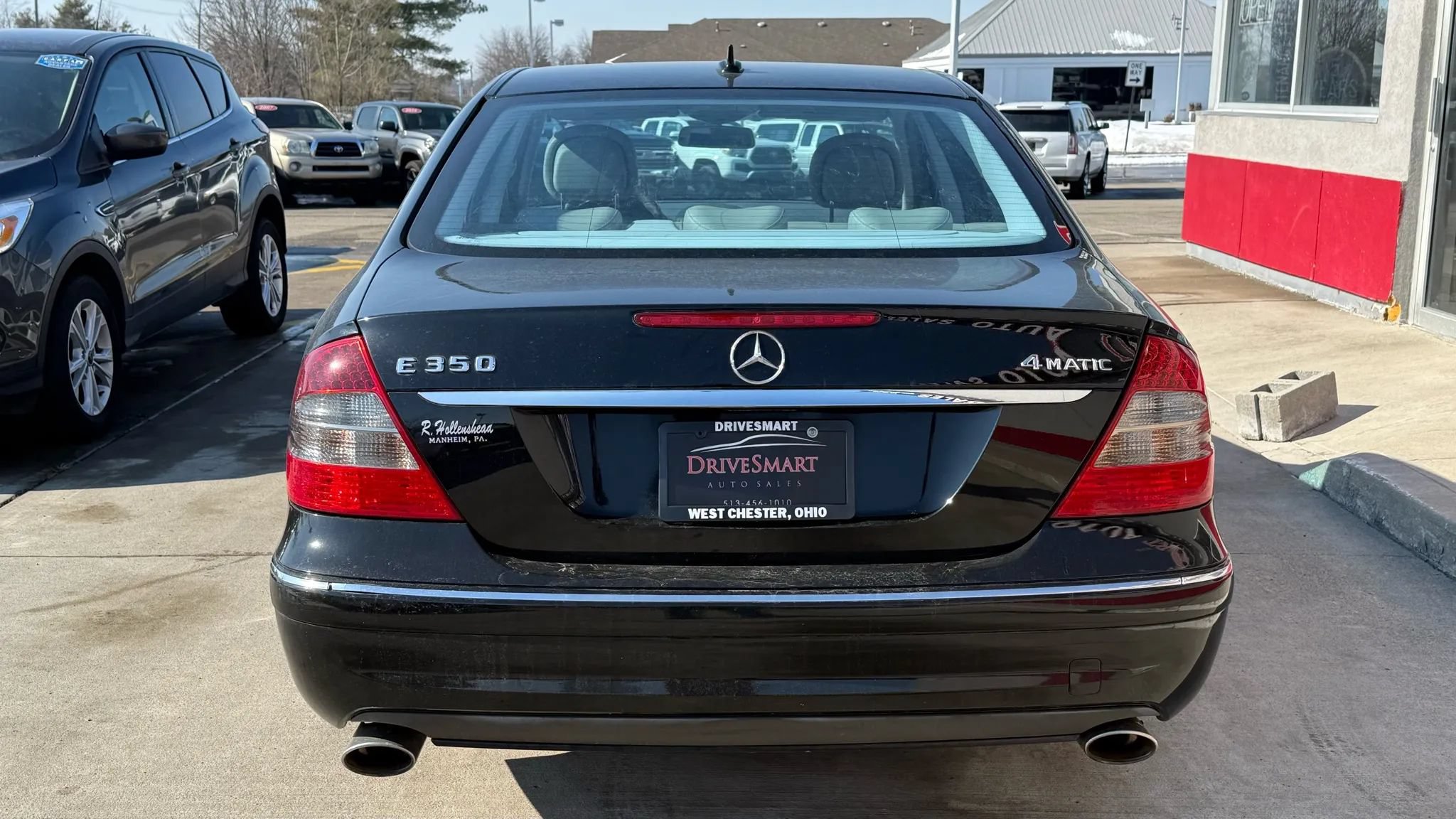 Used 2009 Mercedes-Benz E 350 4MATIC Sedan image 7