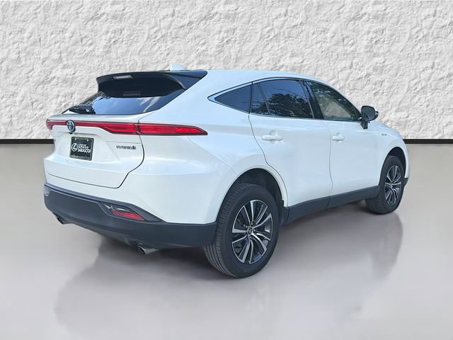 Used 2021 Toyota Venza LE AWD/4WD image 3