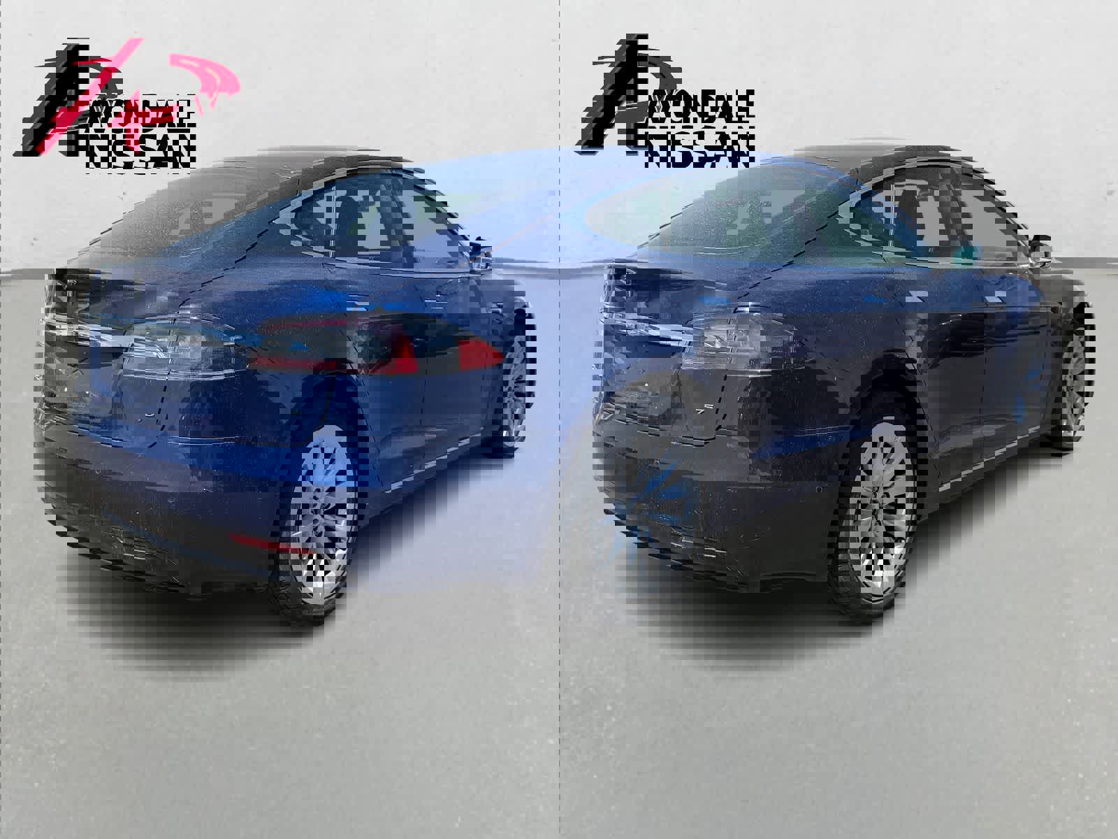 Used 2017 Tesla Model S RWD image 4