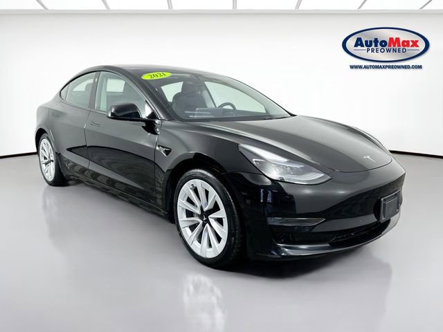 Used 2021 Tesla Model 3 Standard Range Plus image 1
