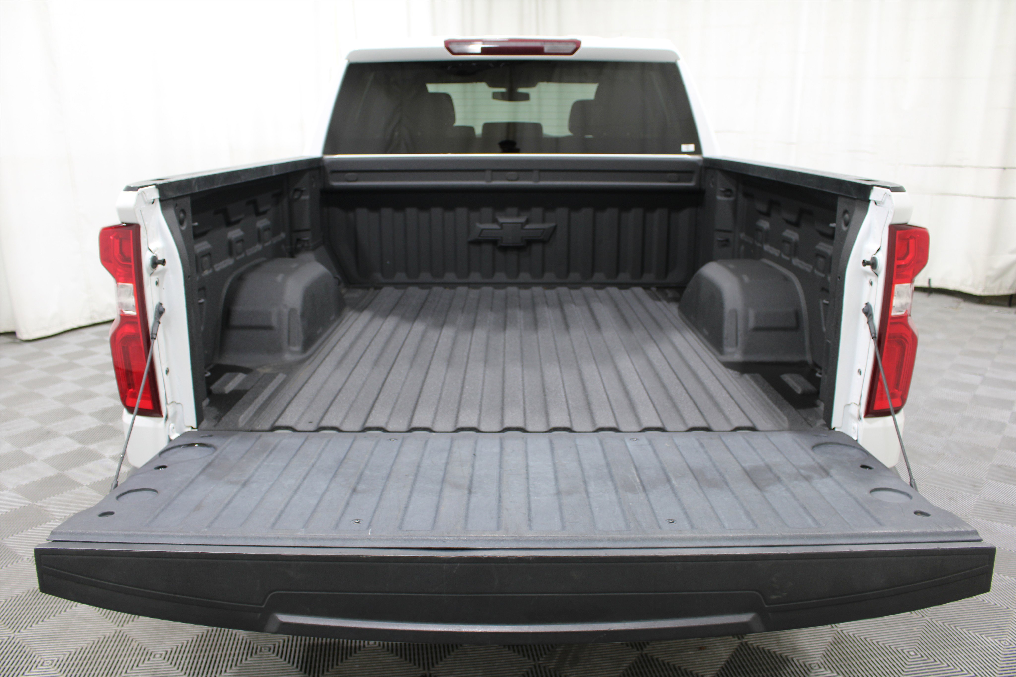 Used 2022 Chevrolet Silverado 1500 RST AWD/4WD image 21