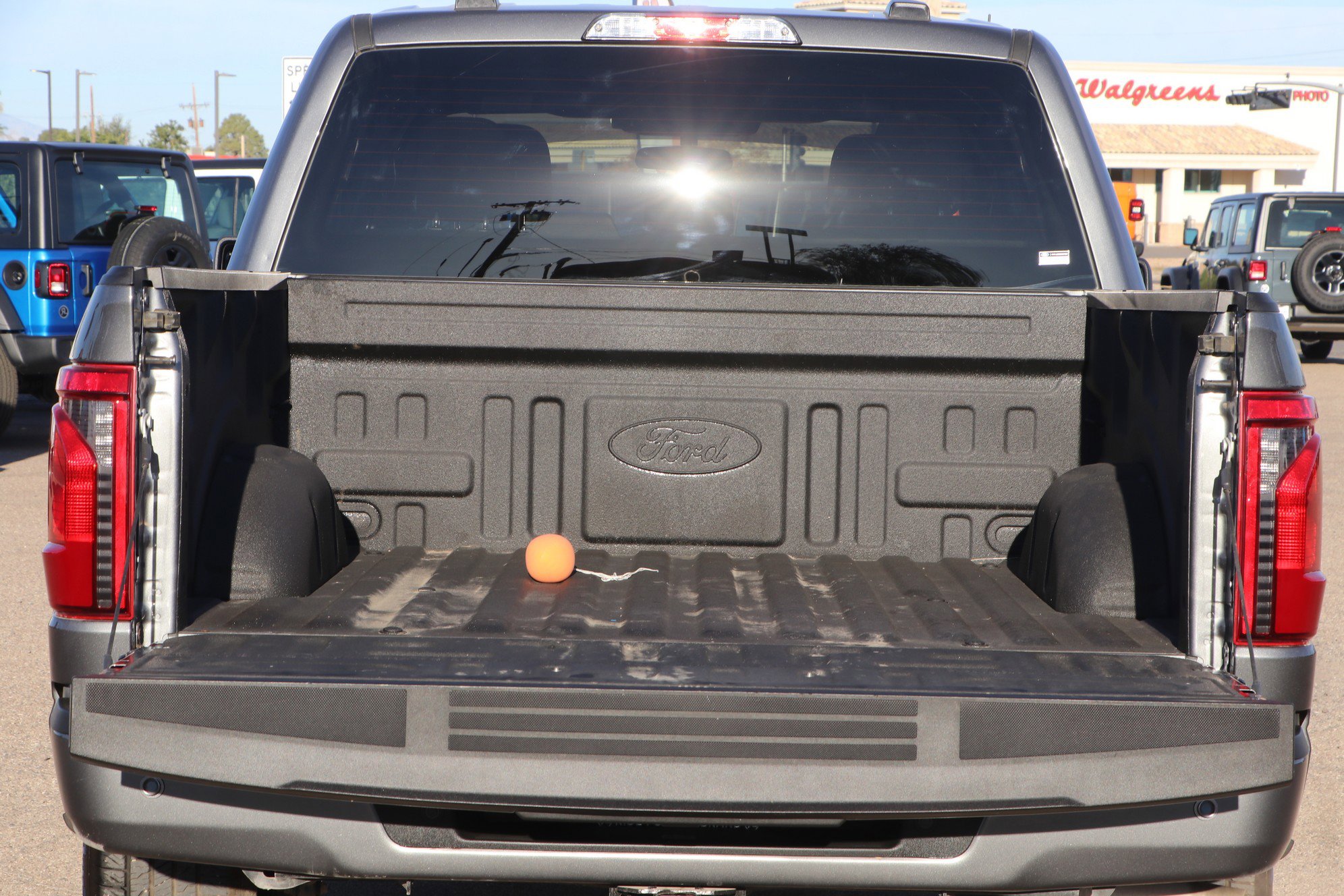 Used 2025 Ford F150 STX w/ Equipment Group 200A image 28