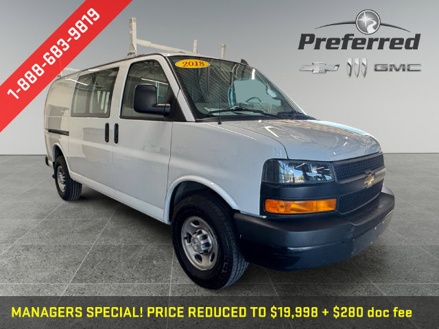 Used 2018 Chevrolet Express 2500 RWD image 1