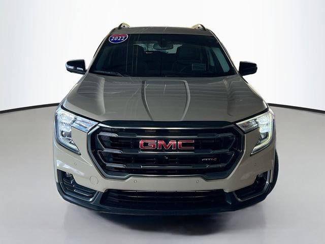 Used 2022 GMC Terrain AT4 w/ Infotainment Package II image 3