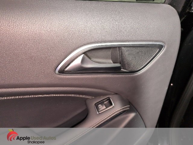 Used 2015 Mercedes-Benz GLA 250 4MATIC image 30