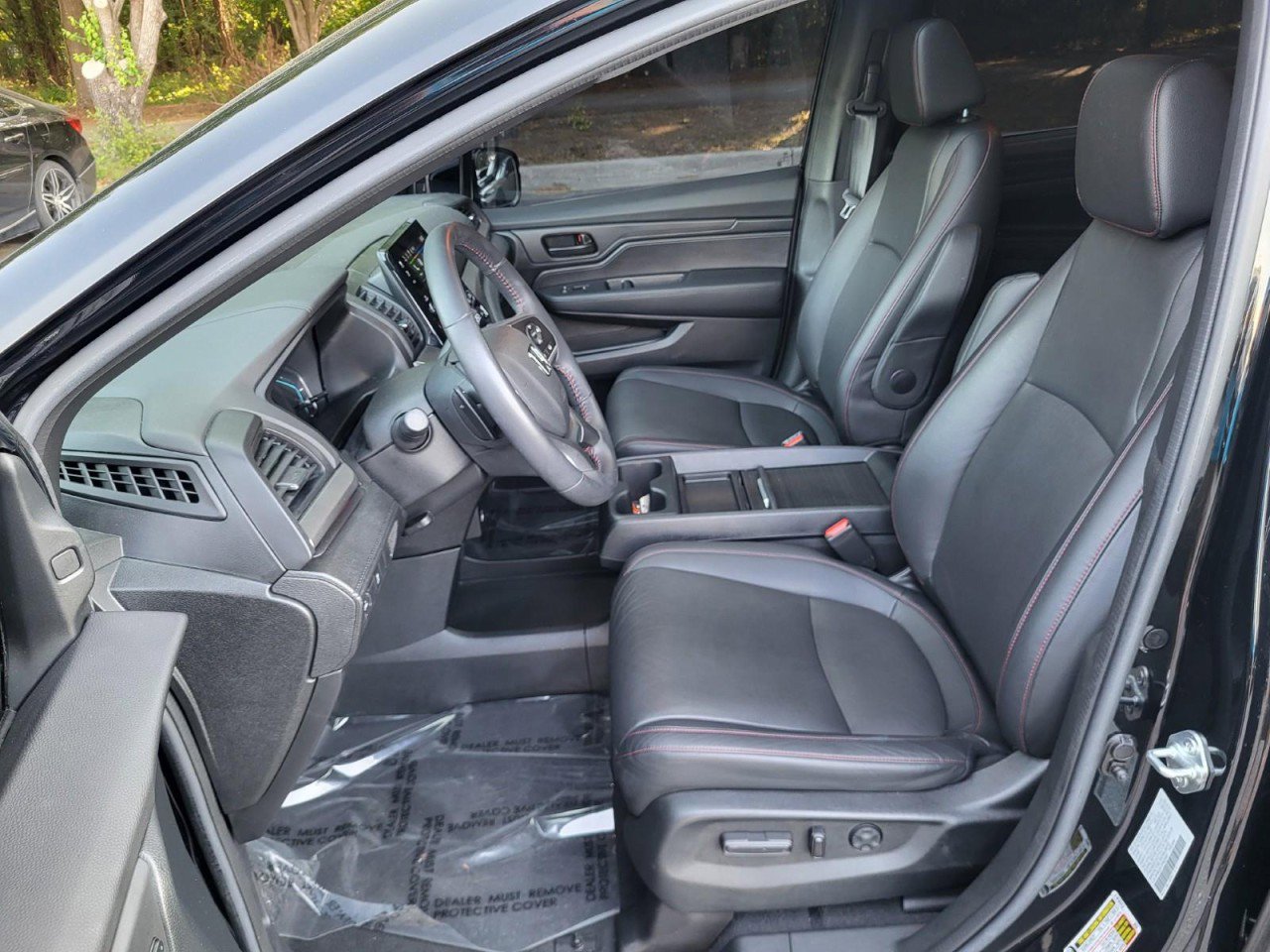 Certified 2023 Honda Odyssey Sport image 12