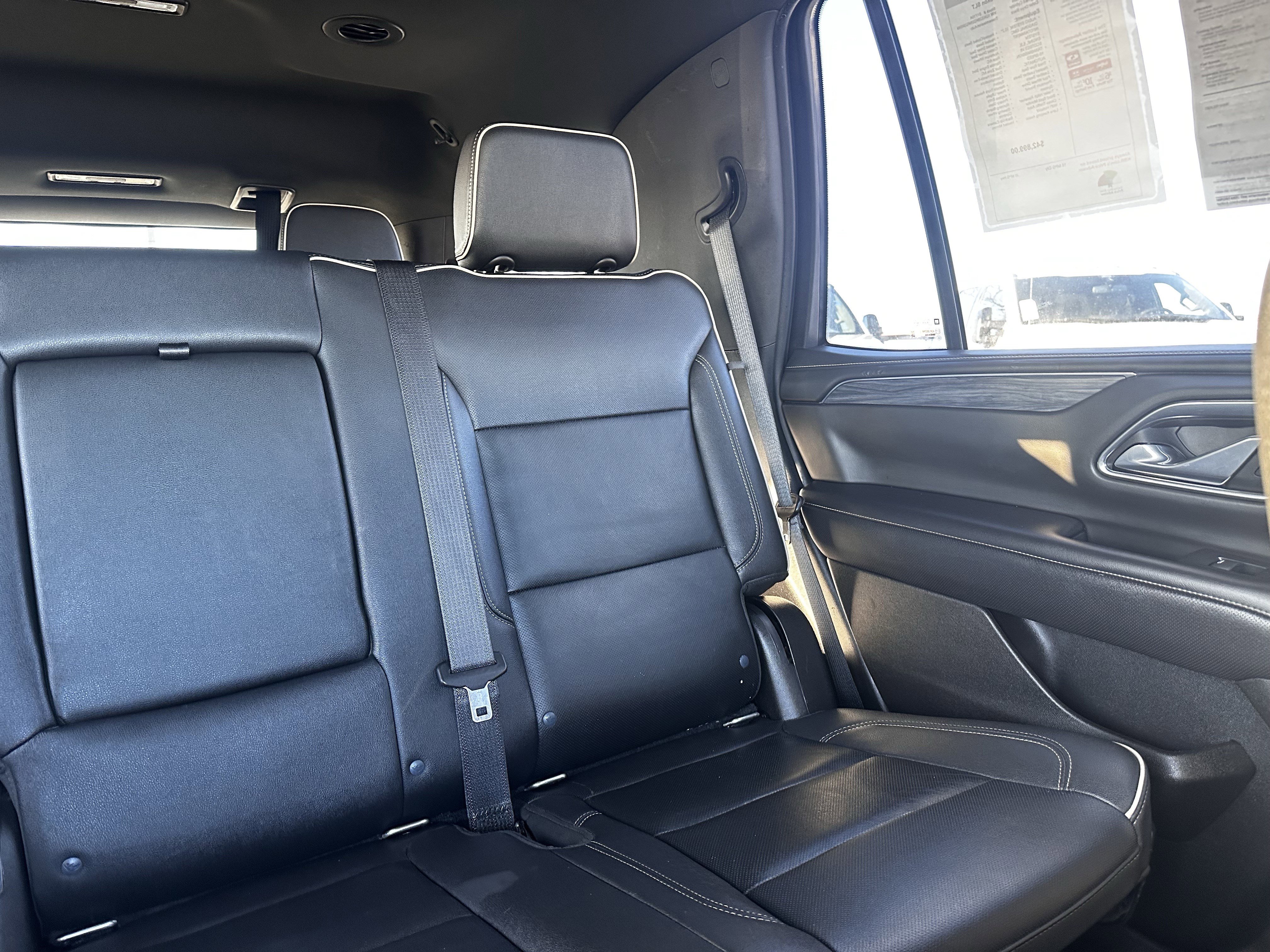 Used 2021 GMC Yukon SLT image 14