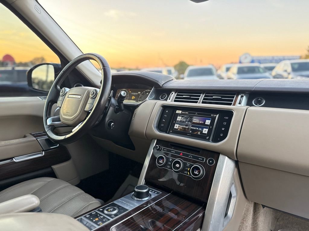 Used 2016 Land Rover Range Rover Supercharged image 37