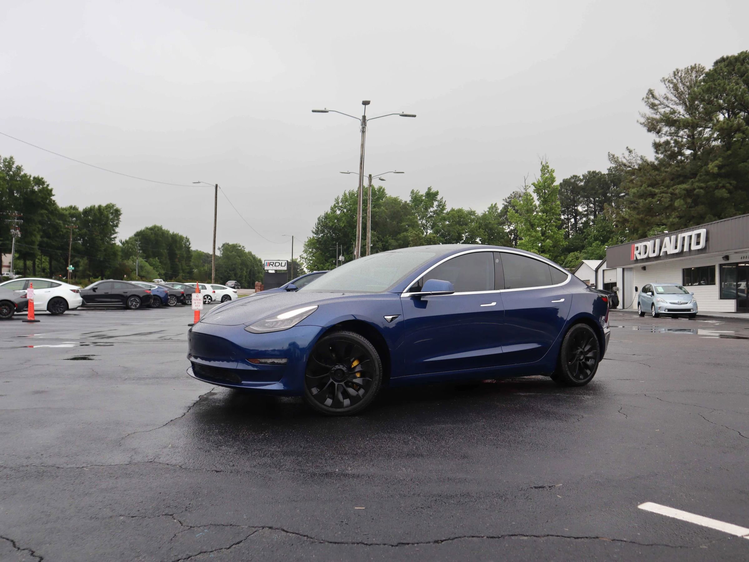 Used 2019 Tesla Model 3 Standard Range Plus RWD image 7