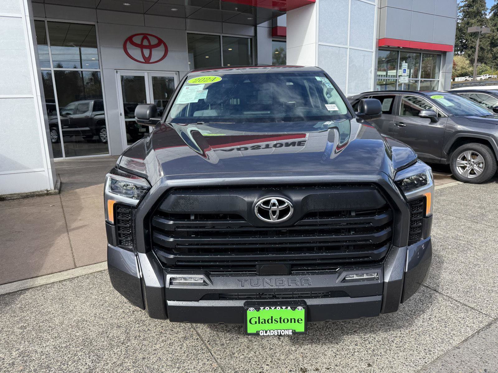 Used 2024 Toyota Tundra SR5 AWD/4WD image 8