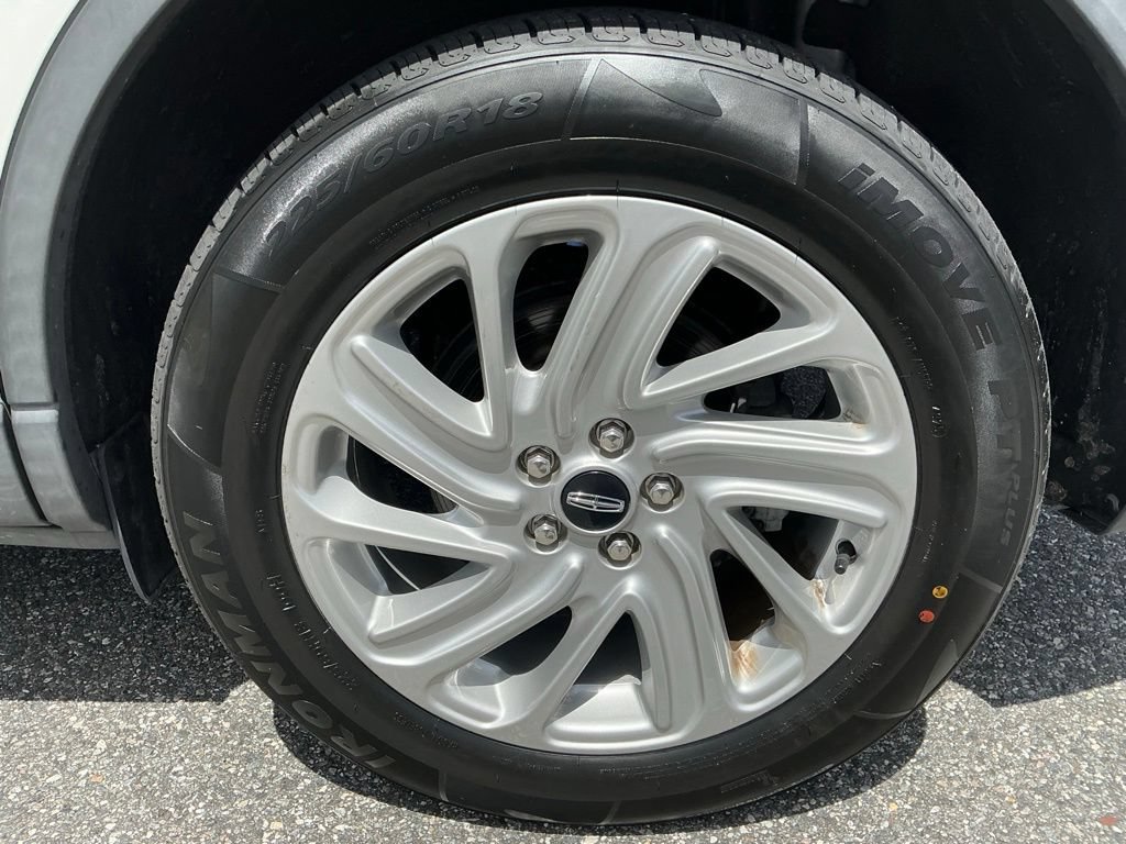 Used 2021 Lincoln Corsair FWD image 27