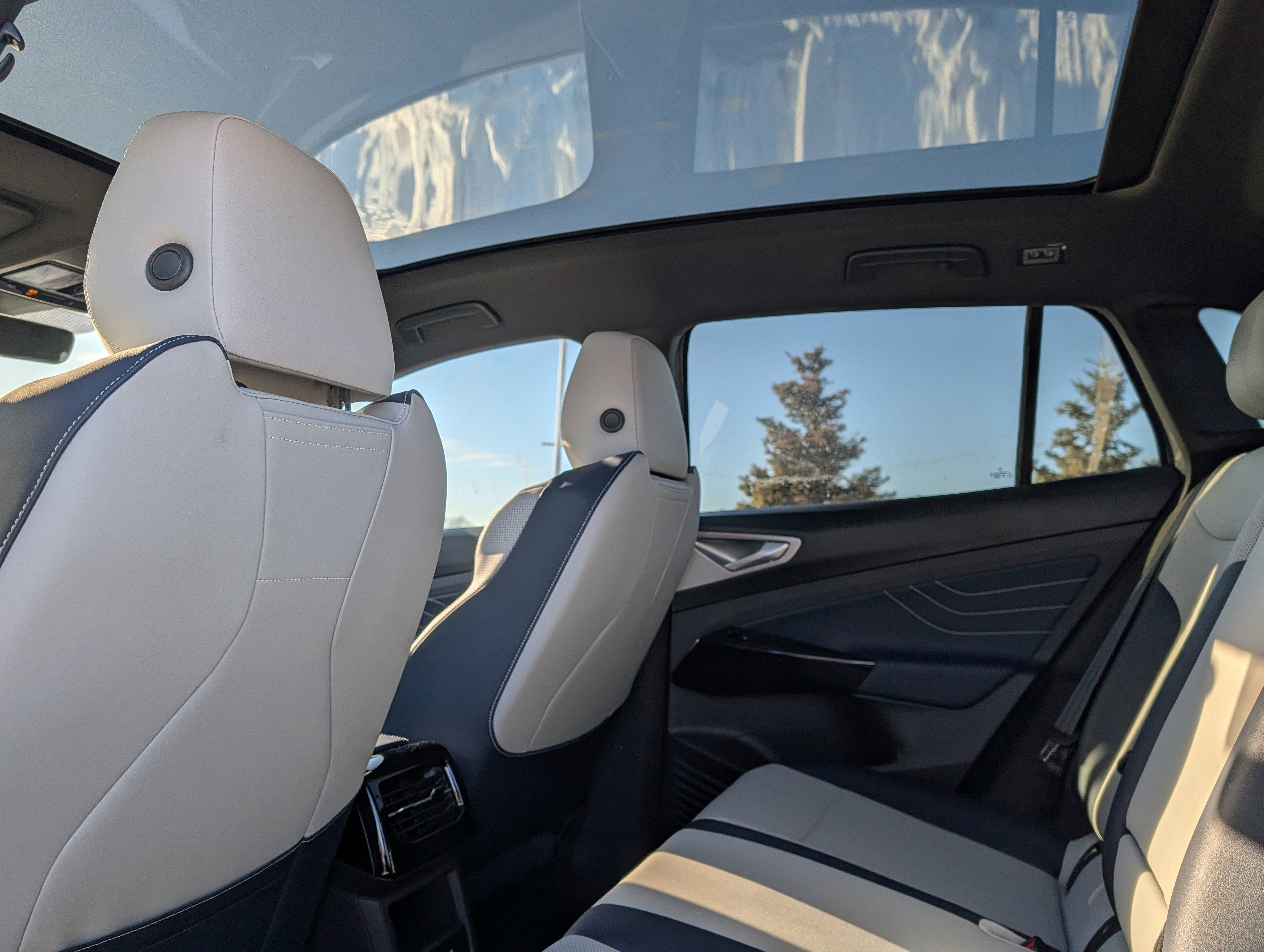 New 2026 Volkswagen ID.4 Pro S image 8