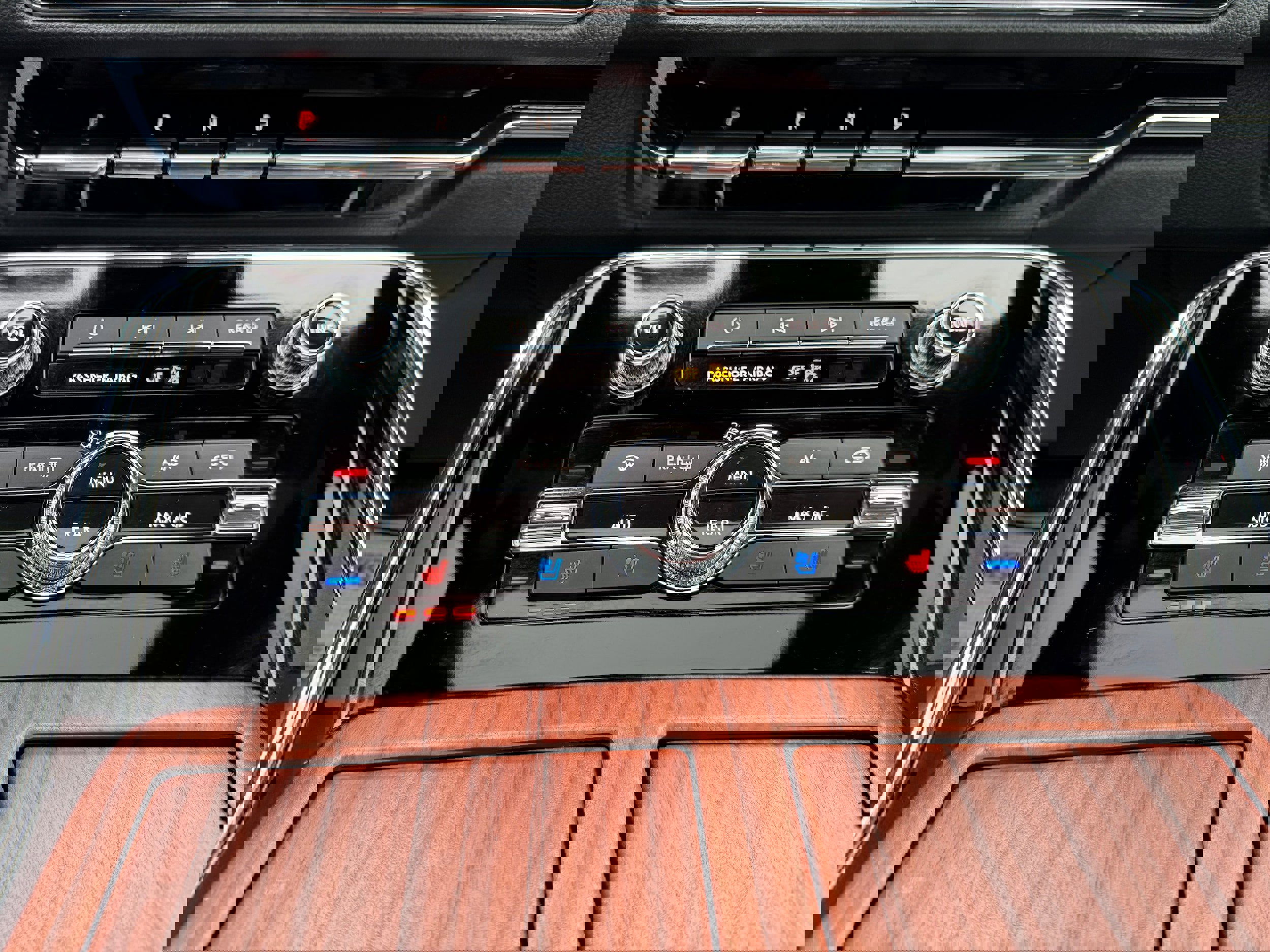 Used 2024 Lincoln Navigator Reserve image 23