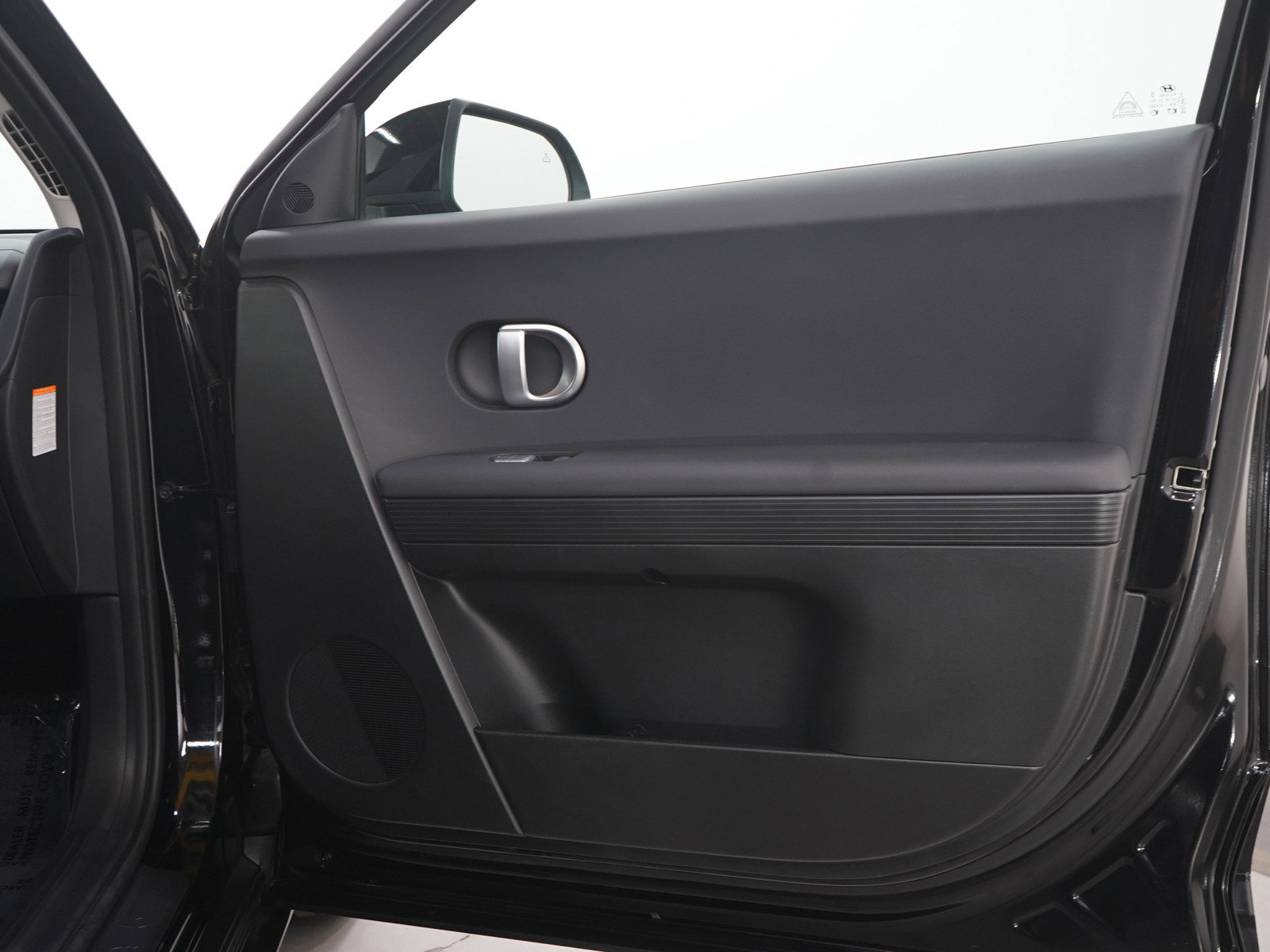 Certified 2024 Hyundai Ioniq 5 SEL AWD/4WD image 9