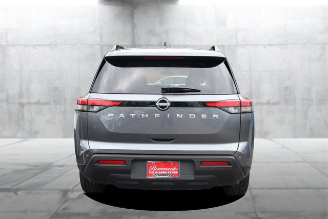 Certified 2025 Nissan Pathfinder SV FWD image 6