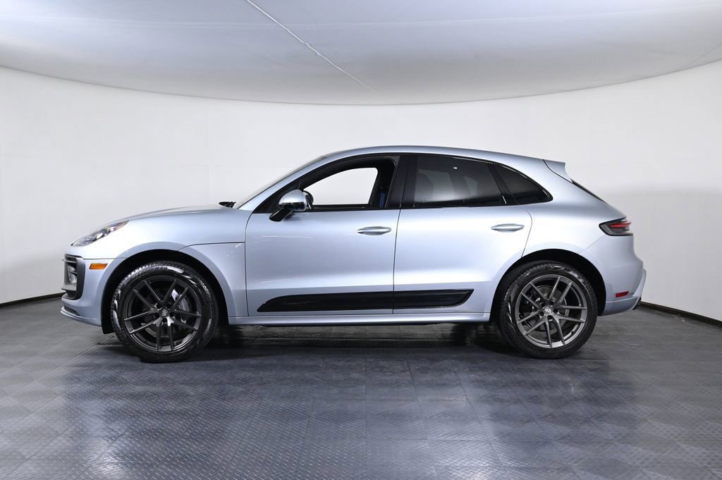 Certified 2024 Porsche Macan Turbo AWD/4WD image 2
