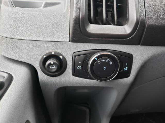 Used 2016 Ford Transit 350 XLT image 24
