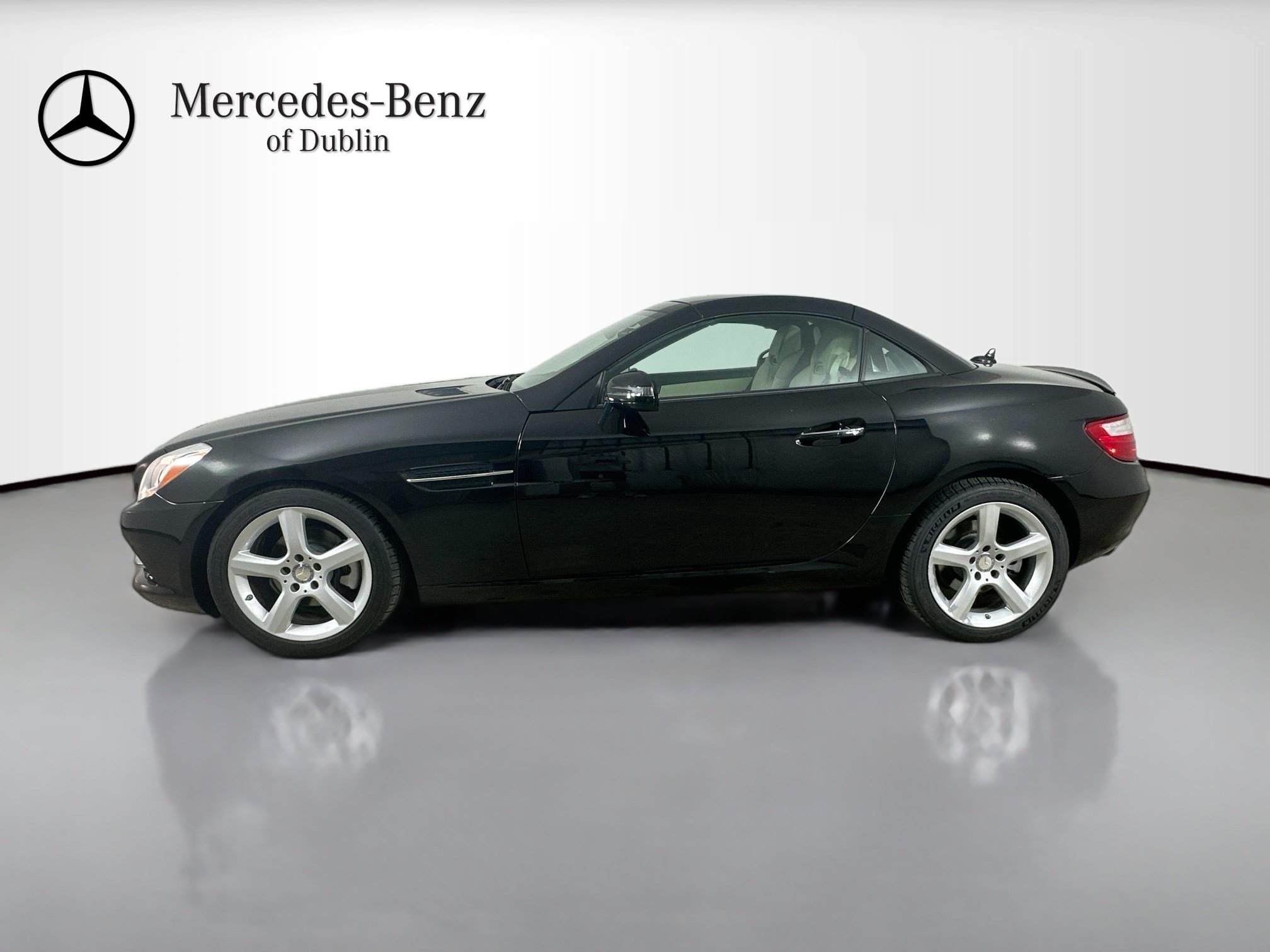 Certified 2015 Mercedes-Benz SLK 250 image 8