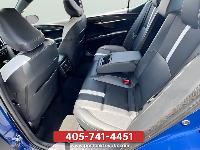 Used 2025 Toyota Camry SE FWD image 12
