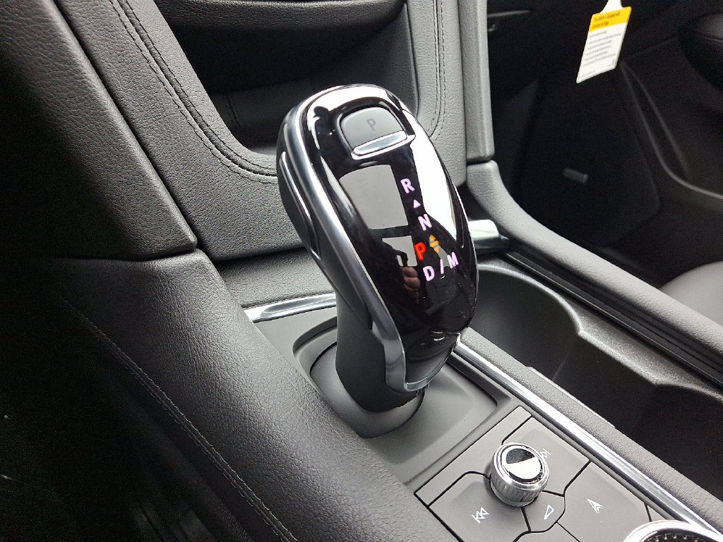New 2026 Cadillac XT5 Premium Luxury FWD image 7