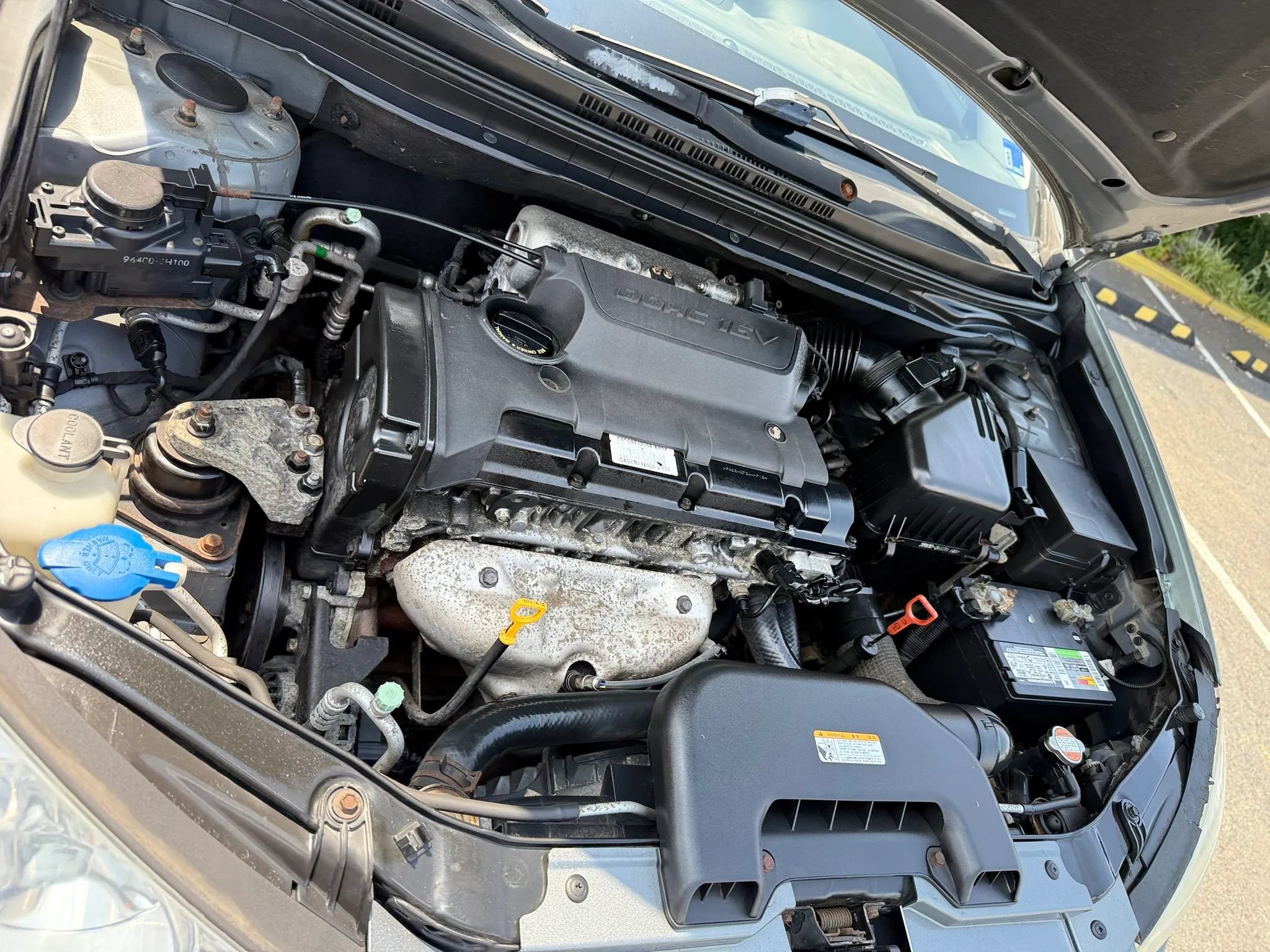Used 2010 Hyundai Elantra GLS FWD image 34