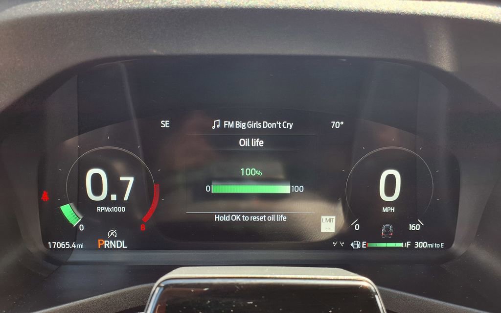 Used 2025 Ford Explorer Platinum w/ LUX Leather Package image 33