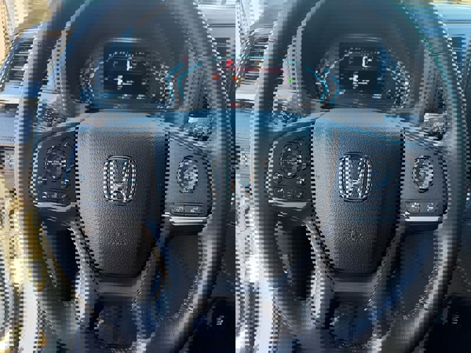 Used 2023 Honda Odyssey EX-L image 17