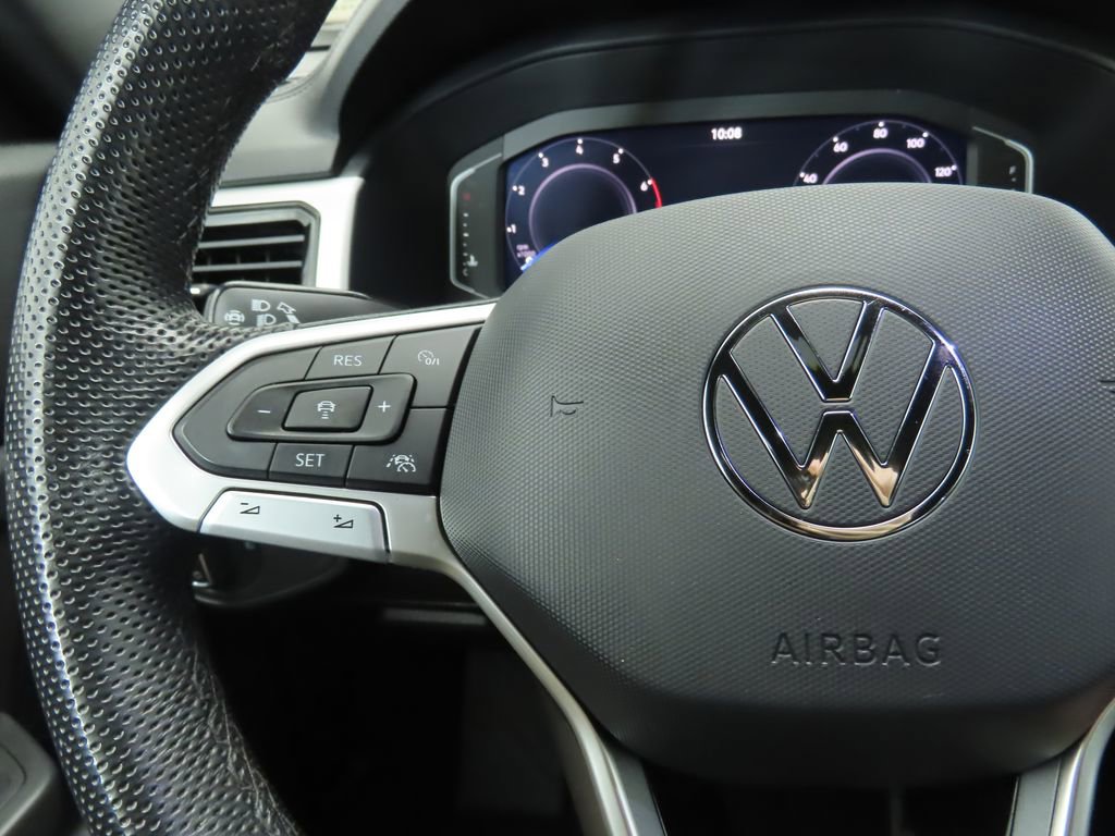 Used 2023 Volkswagen Atlas Cross Sport SEL Premium R-Line image 11