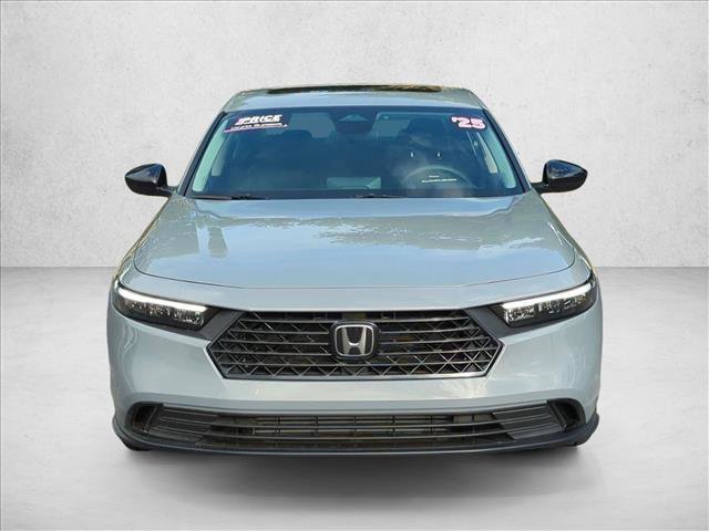 Certified 2025 Honda Accord SE image 2