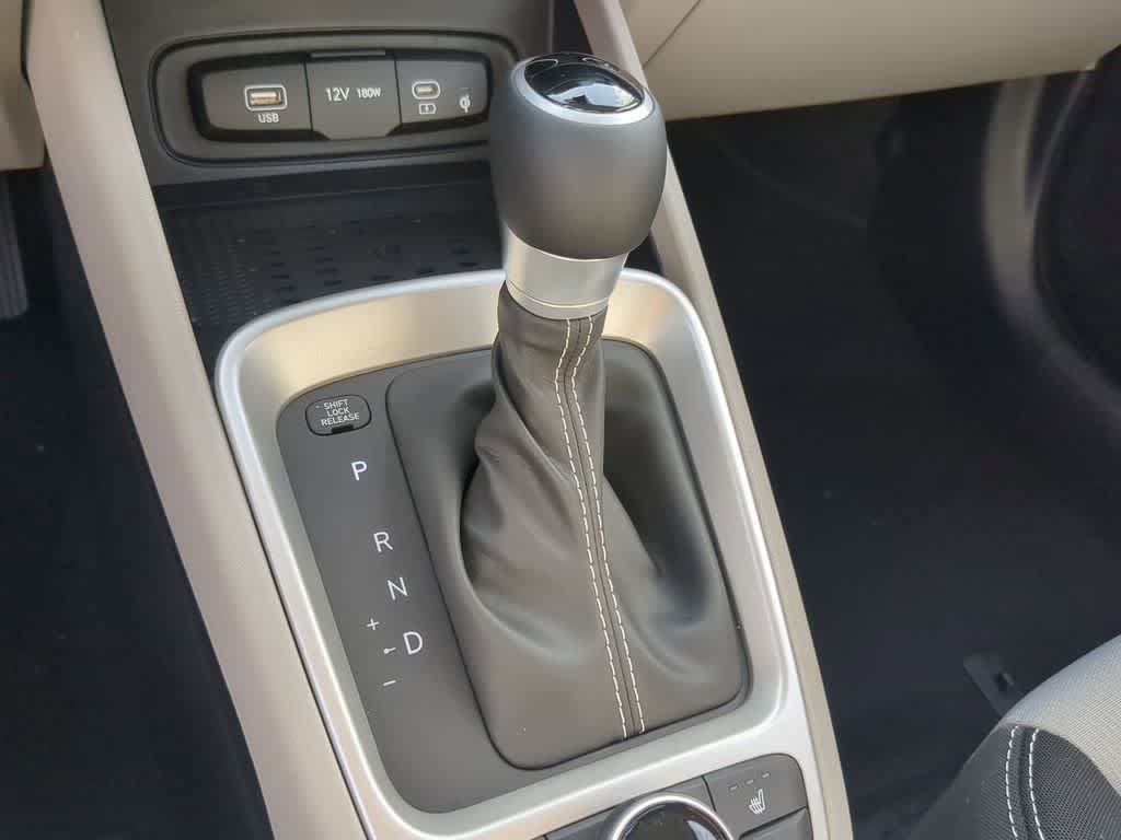 New 2026 Hyundai Venue SEL FWD image 33