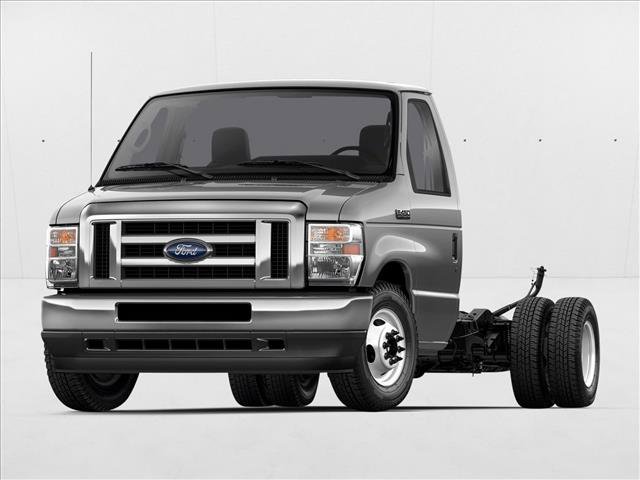 Used 2022 Ford E-450 and Econoline 450 Super Duty w/ Power Windows & Locks Group