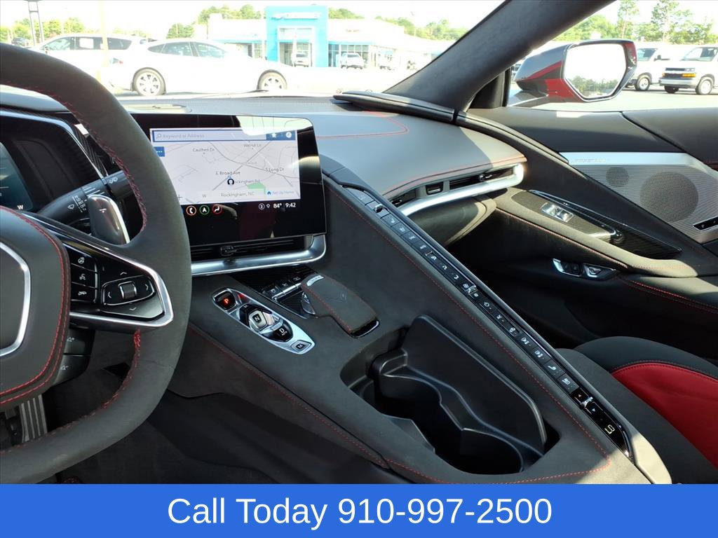 Used 2023 Chevrolet Corvette Stingray Premium Conv w/ Z51 Performance Package RWD image 25