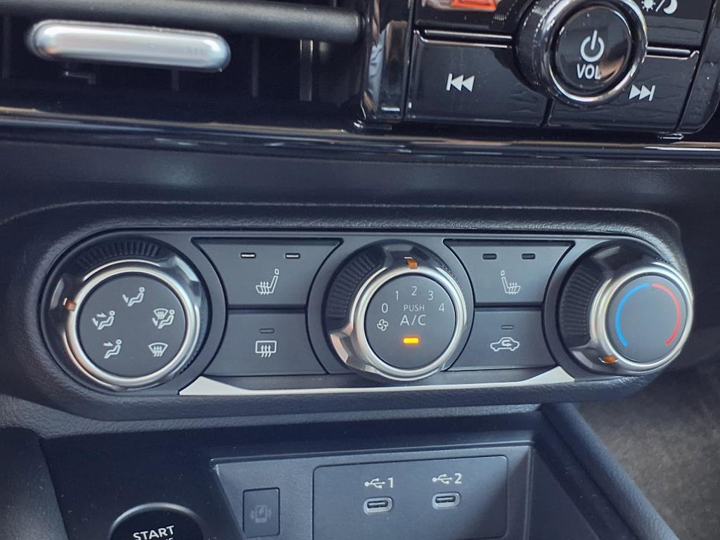 New 2025 Nissan Kicks SV w/ SV Premium Package image 20