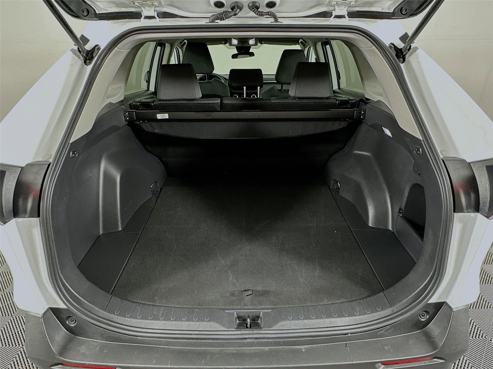 Certified 2025 Toyota RAV4 XLE image 24